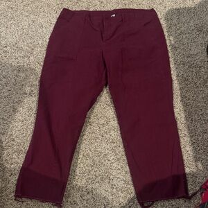 Old Navy Women's Burgundy Ankle Pants
